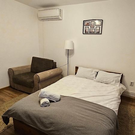 Cozy Studio Brăila Eksteriør bilde