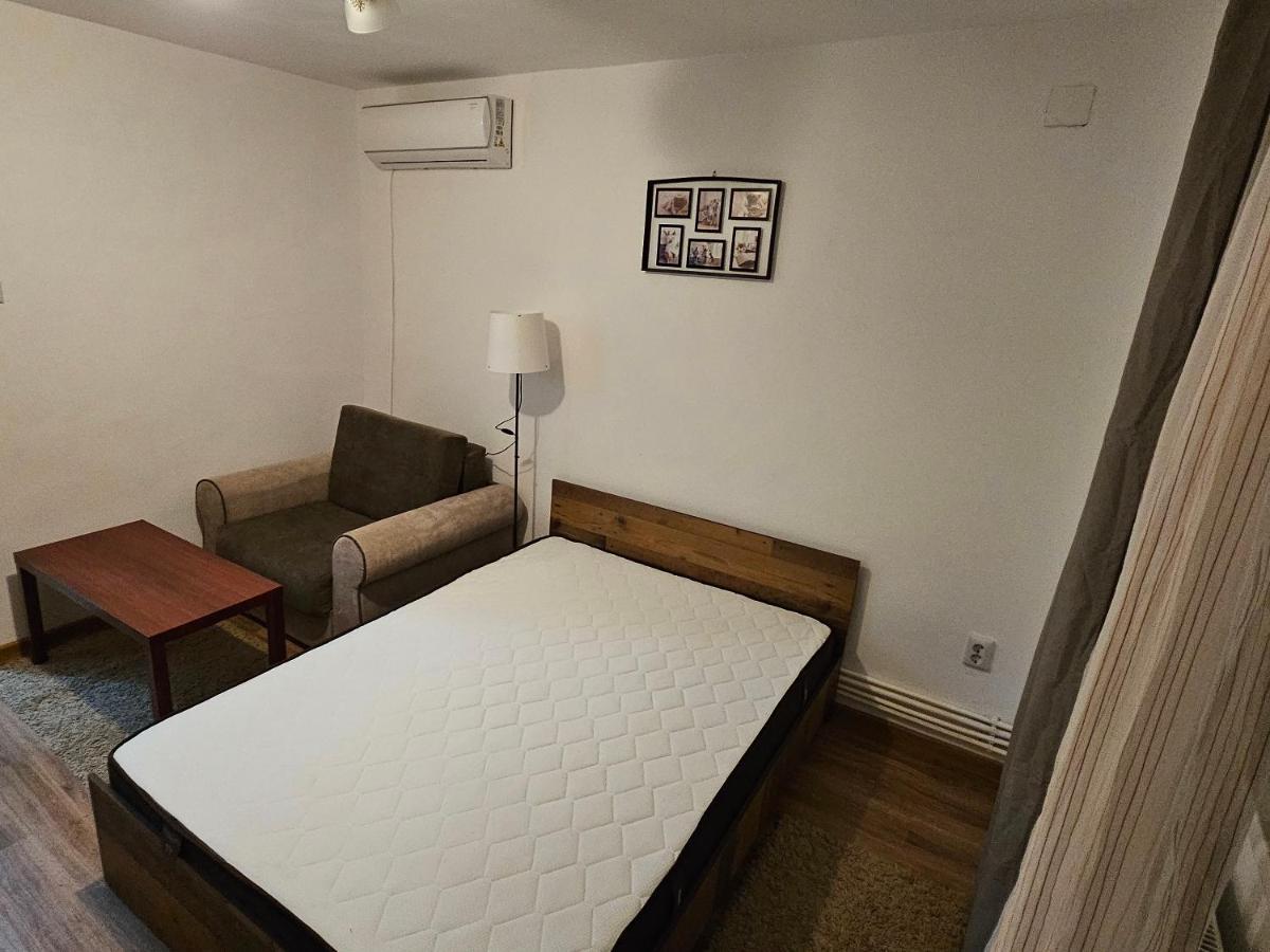 Cozy Studio Brăila Eksteriør bilde